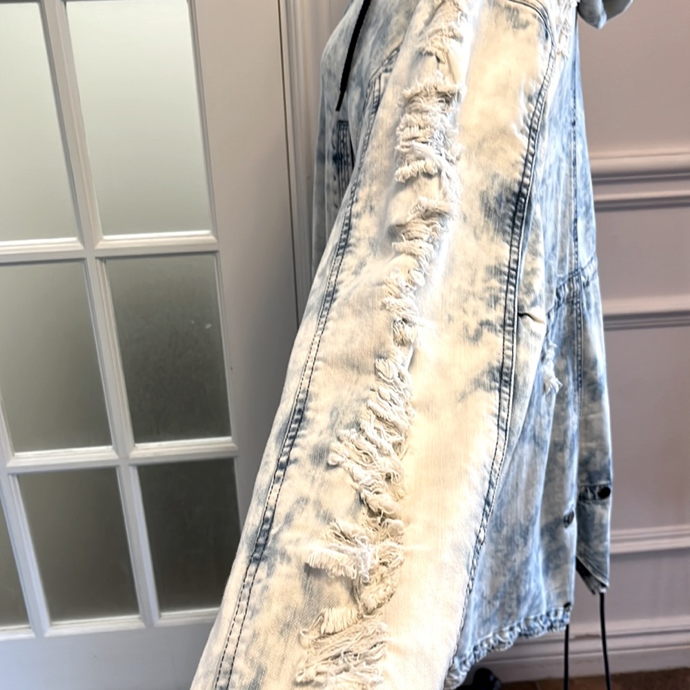 Smoke Rise distressed denim jacket - Picture 5 of 12